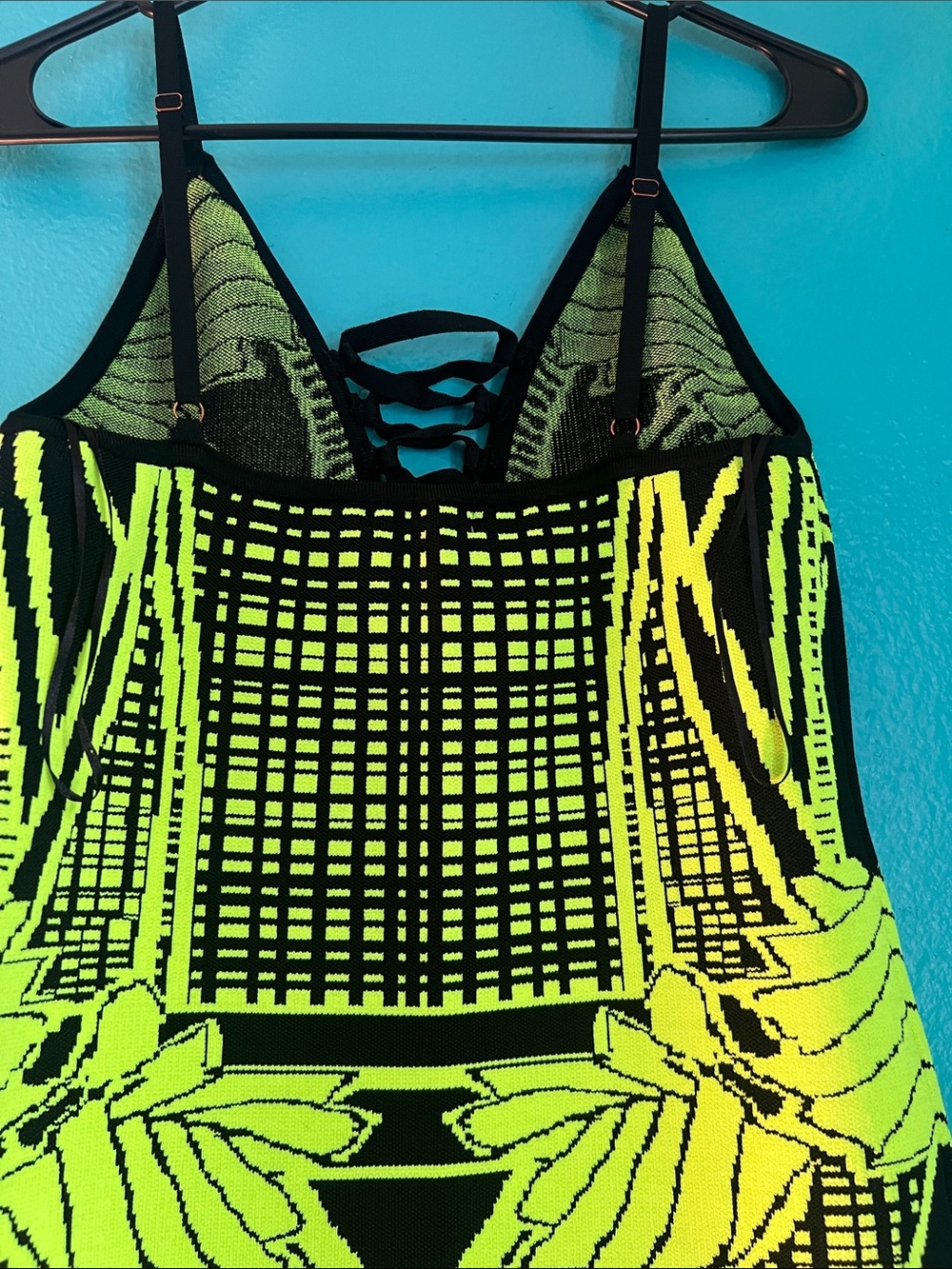 Neon Yellow & Black Geometric Bodycon Bandage Dress Large - Picture 6 of 13